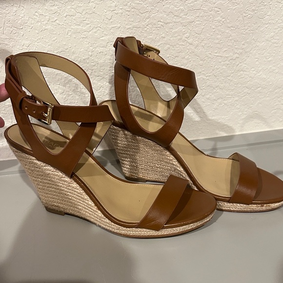 Michael Kors Kaylee Wedge Sandals - Picture 1 of 8